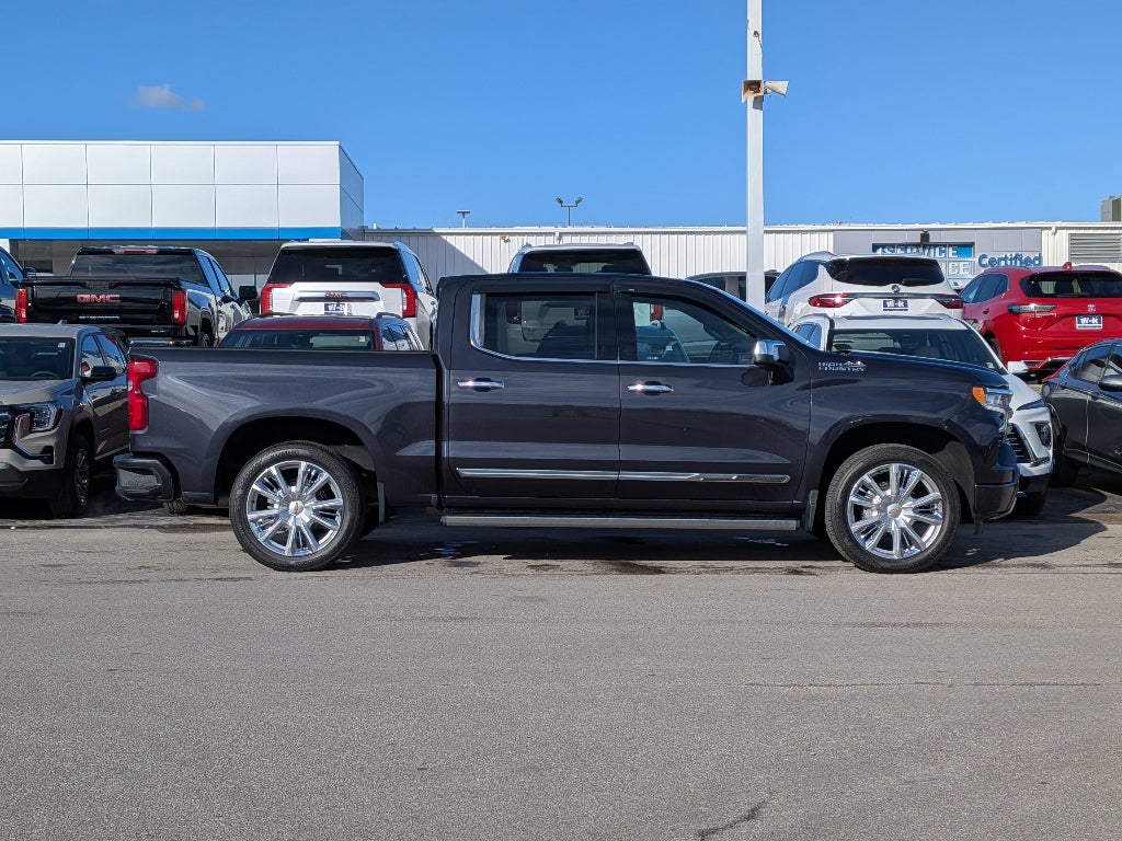 2022 Chevrolet Silverado 1500 High Country