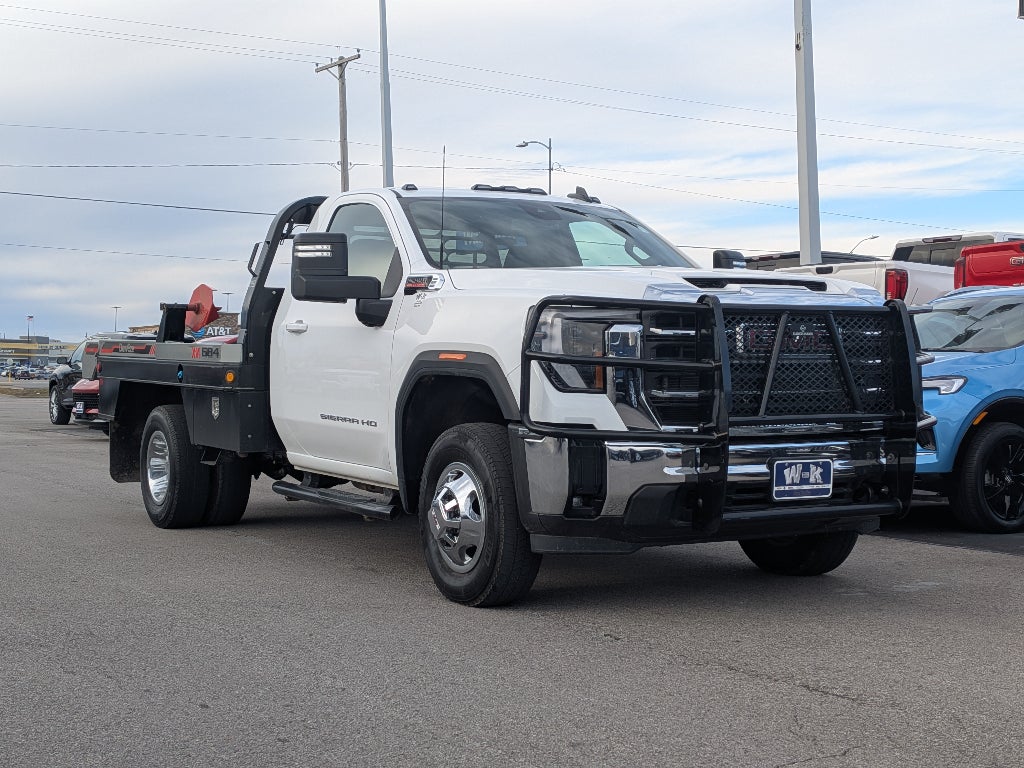 2024 GMC Sierra 3500 HD Chassis Cab SLE