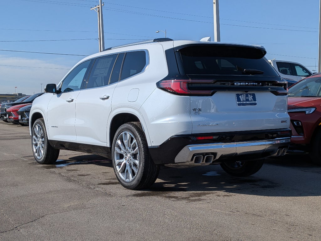 2026 GMC Acadia Denali