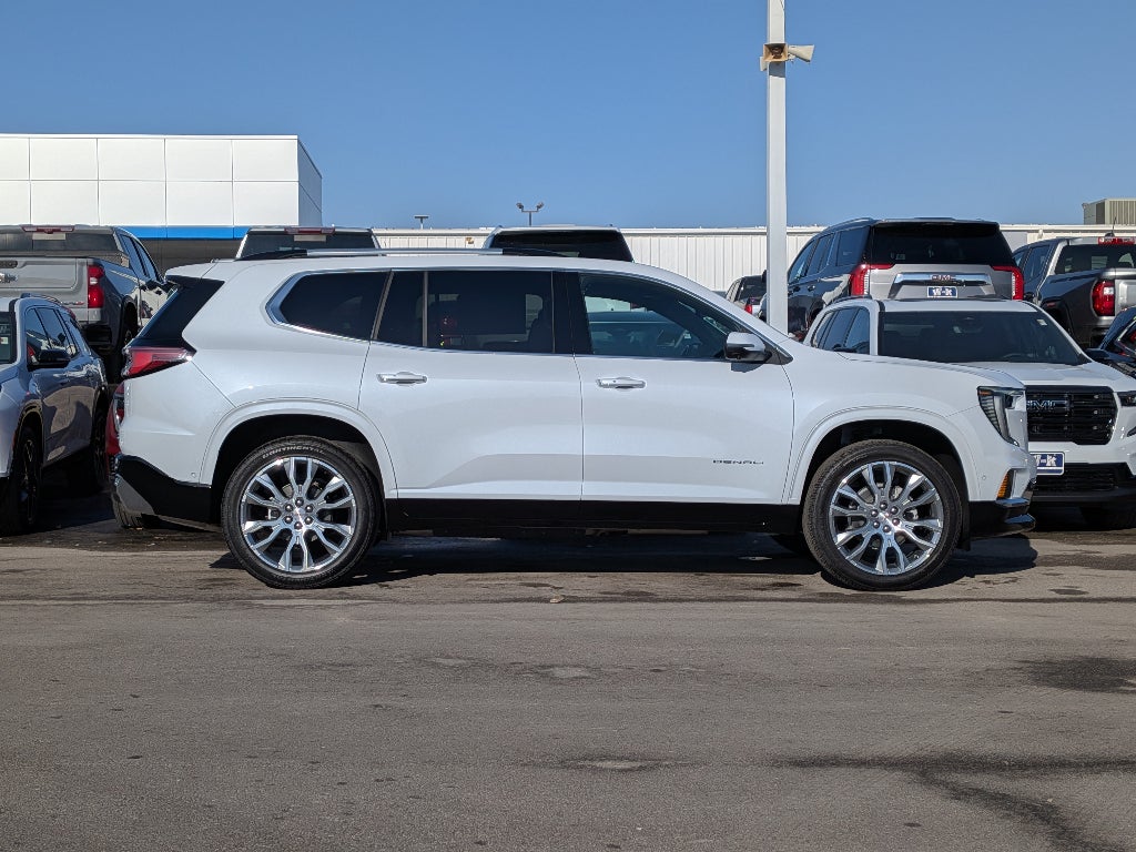 2026 GMC Acadia Denali