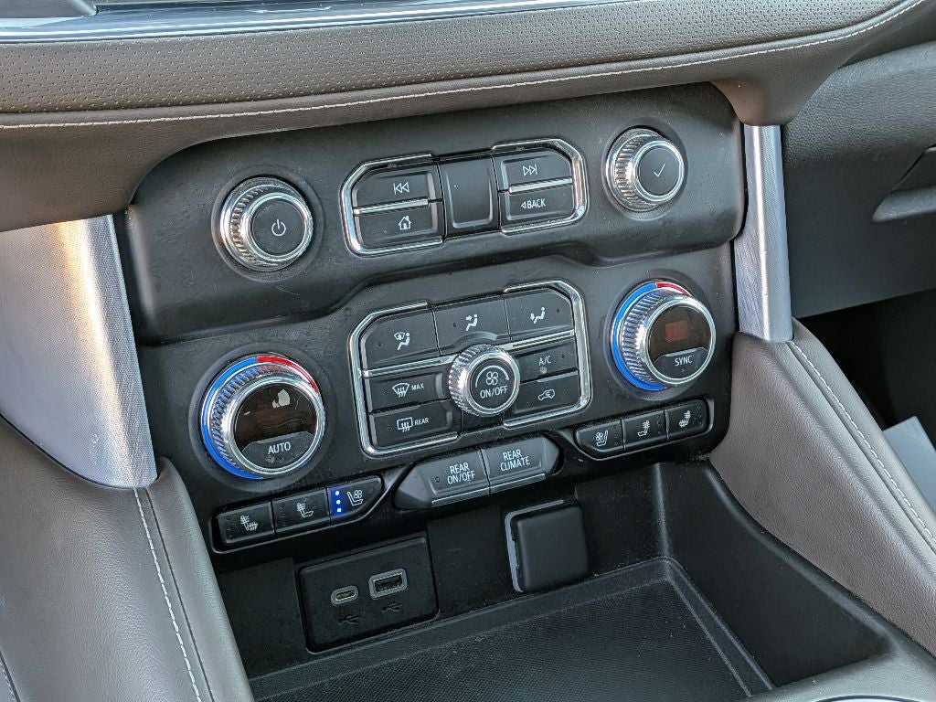 2021 GMC Yukon XL SLT