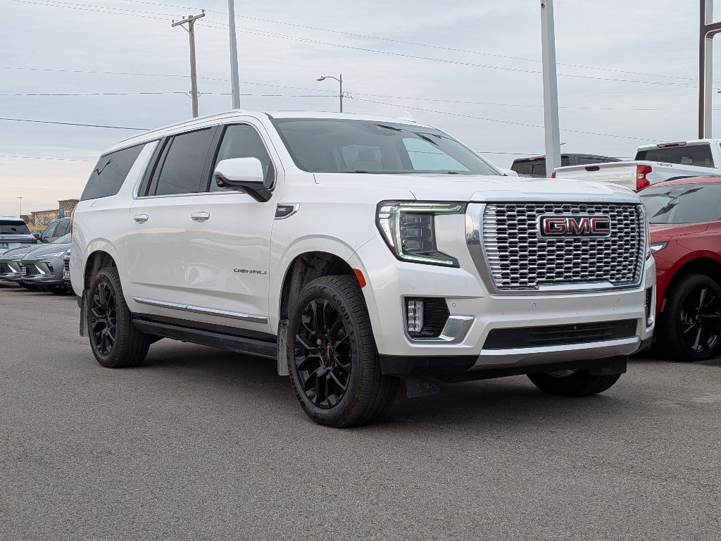 2023 GMC Yukon XL Denali
