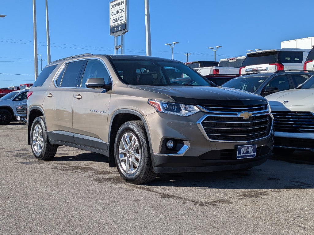 2020 Chevrolet Traverse LT Leather