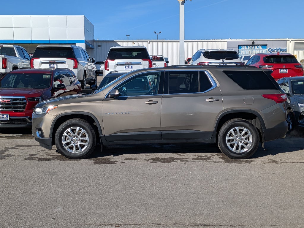 2020 Chevrolet Traverse LT Leather