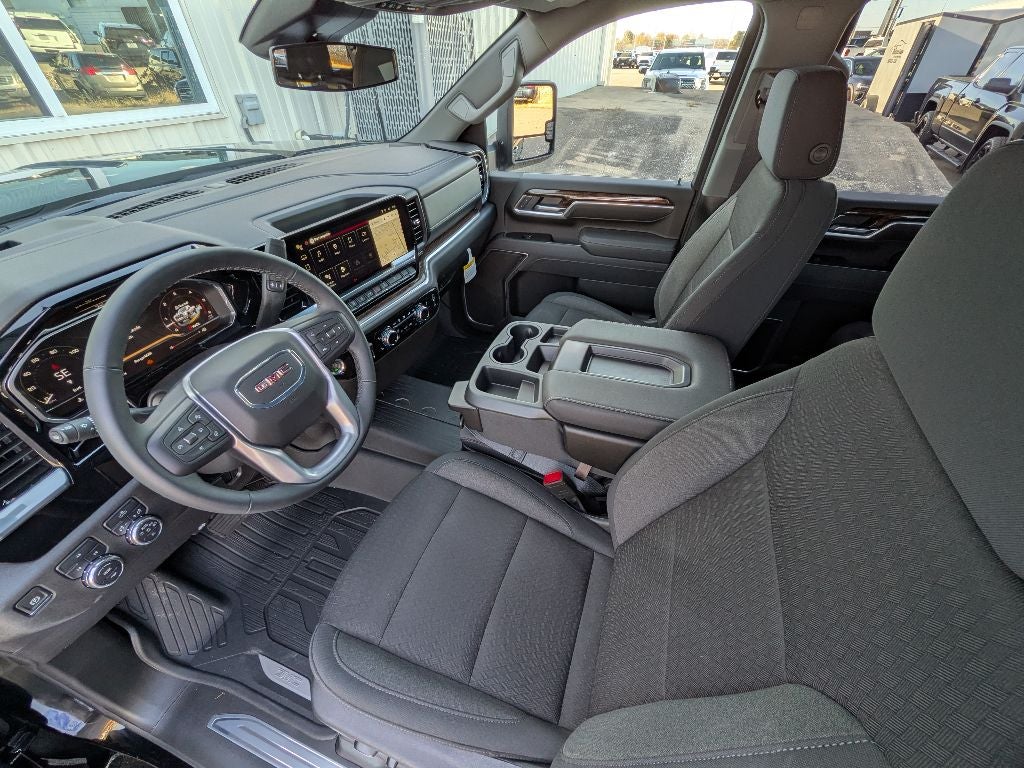 2025 GMC Sierra 2500 HD SLE