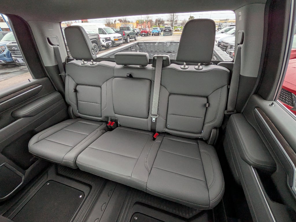 2025 GMC Sierra 2500 HD SLT