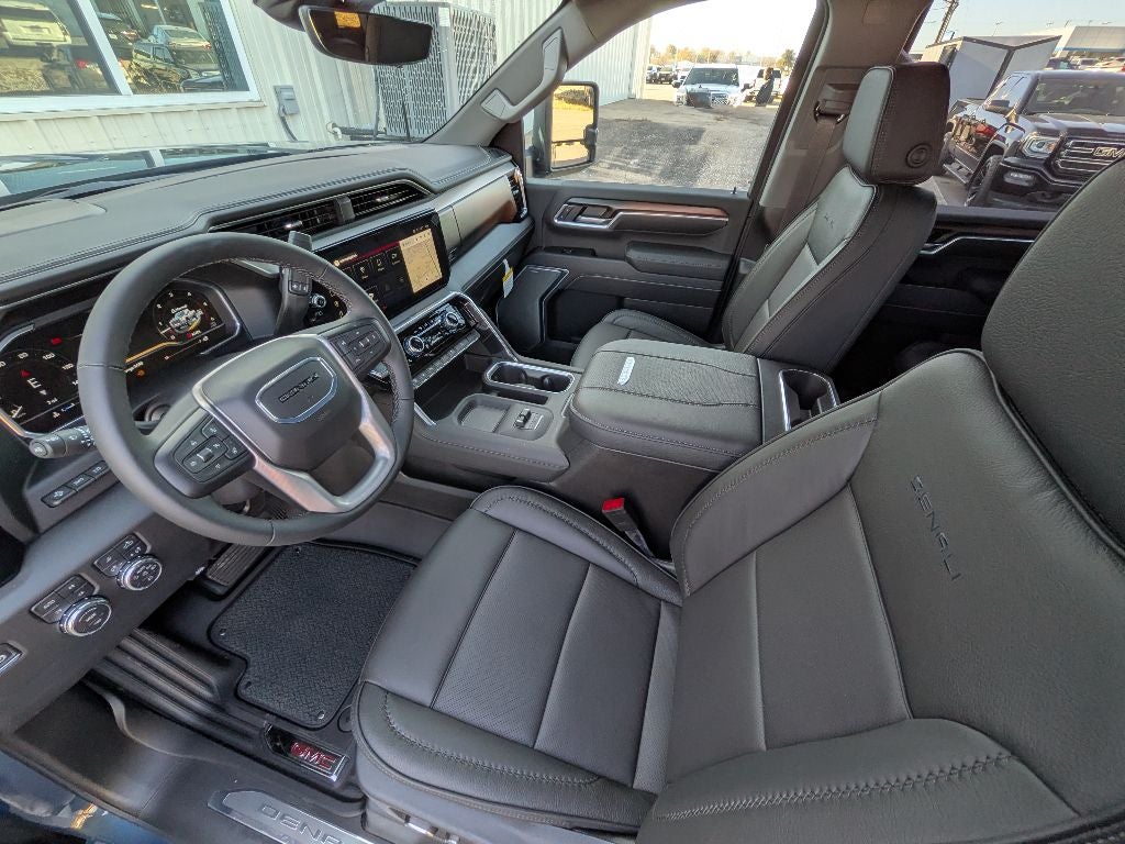 2025 GMC Sierra 2500 HD Denali