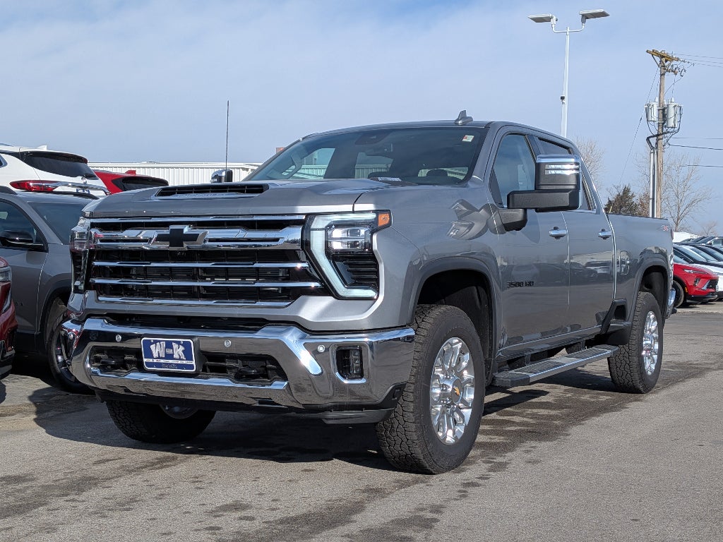 2025 Chevrolet Silverado 3500 HD LTZ