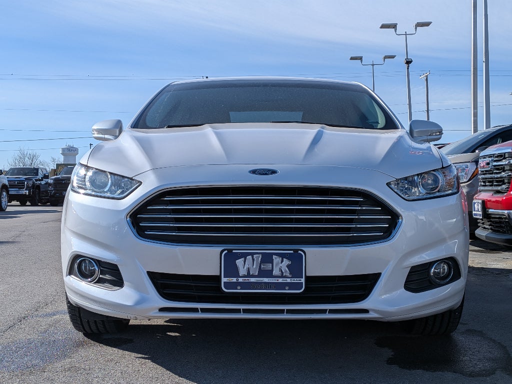 2016 Ford Fusion SE