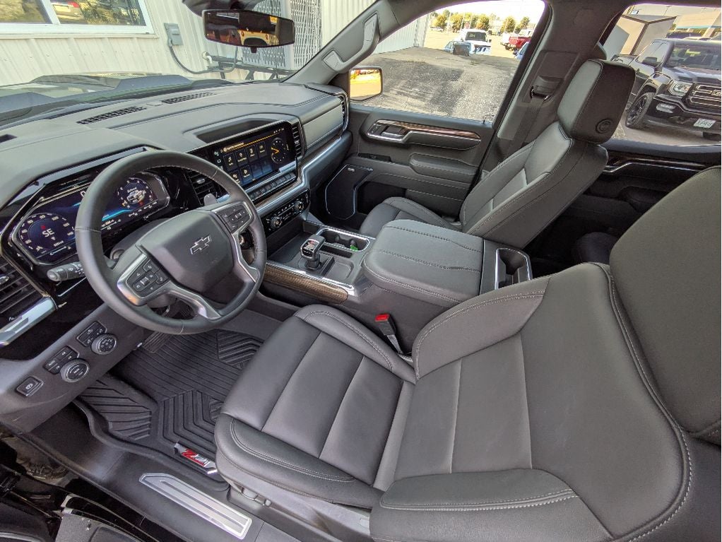 2025 Chevrolet Silverado 1500 LT Trail Boss