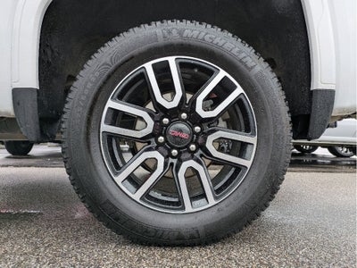 2022 GMC Sierra 1500 Limited AT4
