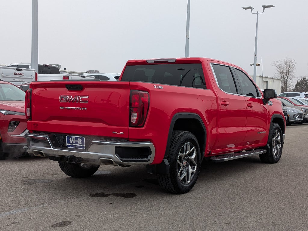 2023 GMC Sierra 1500 SLE