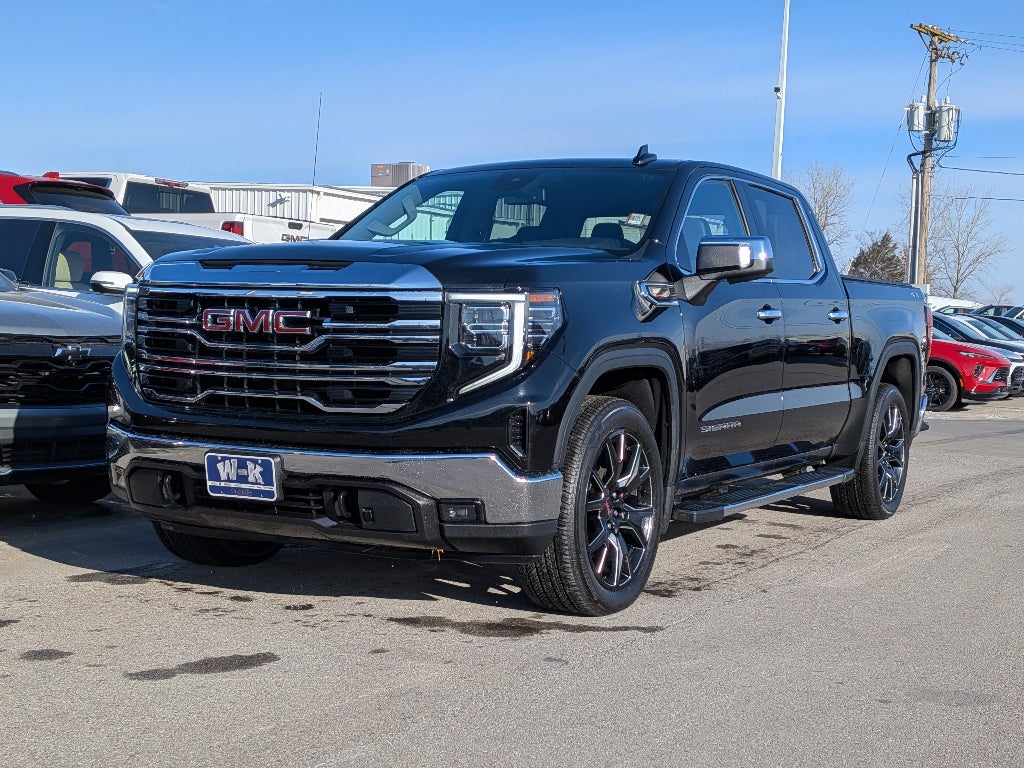 2024 GMC Sierra 1500 SLT