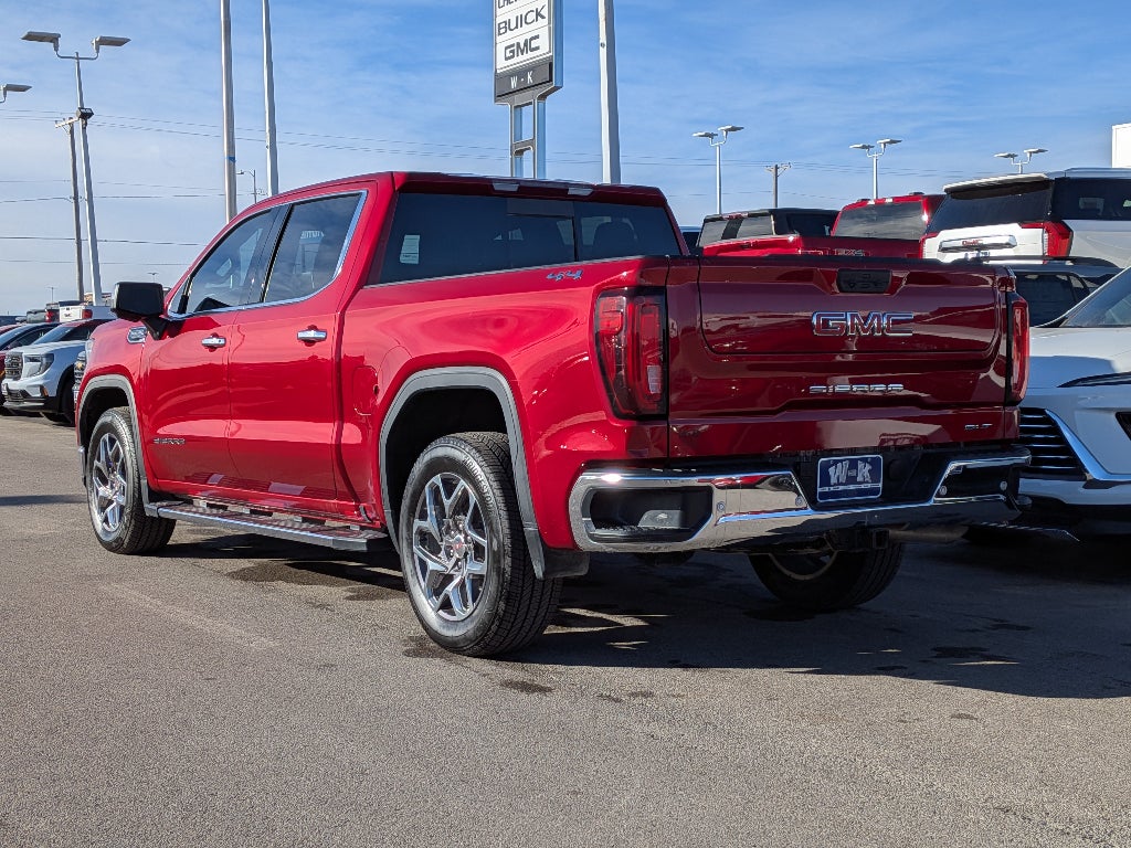 2025 GMC Sierra 1500 SLT