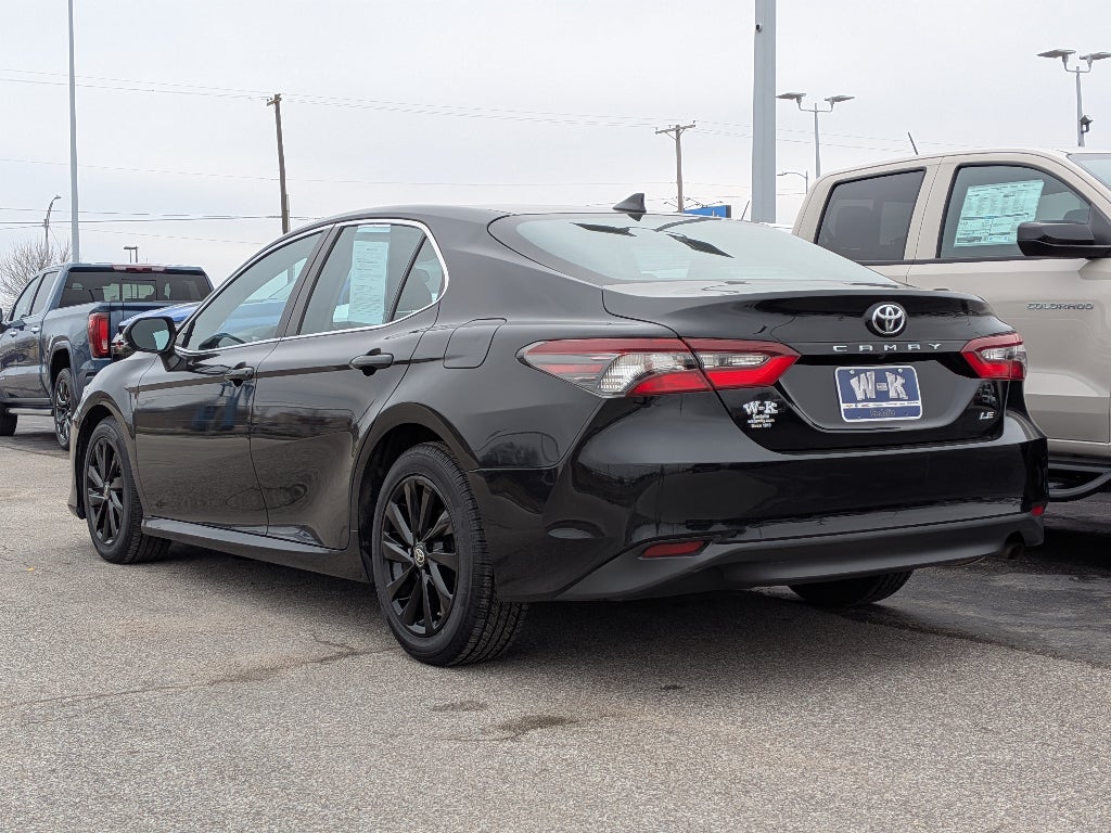 2022 Toyota Camry LE