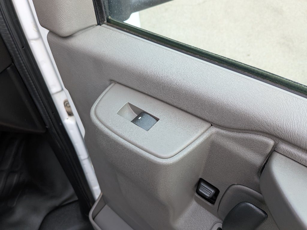 2020 GMC Savana Cutaway 3500 Base