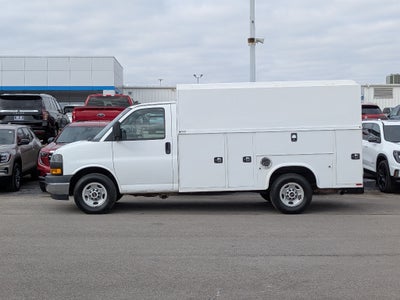 2020 GMC Savana Cutaway 3500 Base