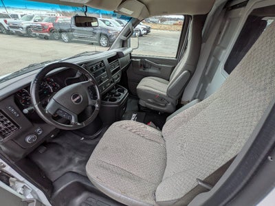 2020 GMC Savana Cutaway 3500 Base