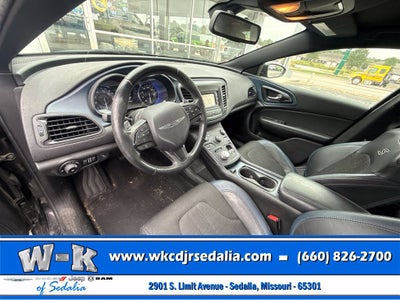 2015 Chrysler 200 S
