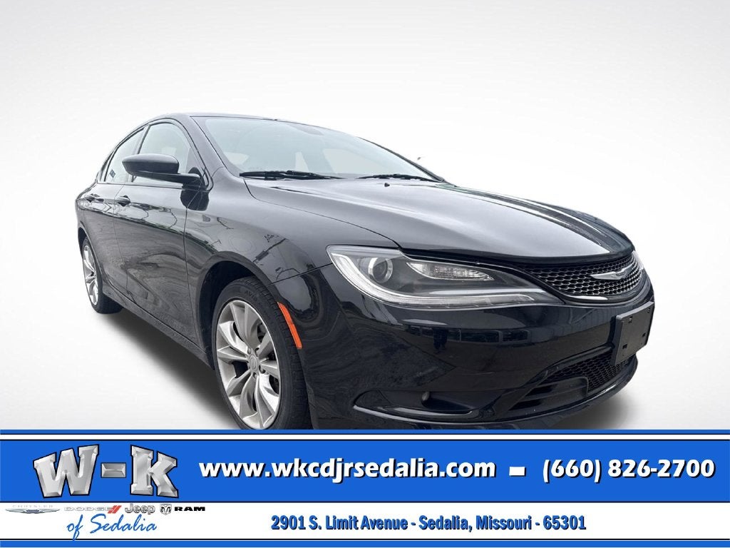 2015 Chrysler 200 S