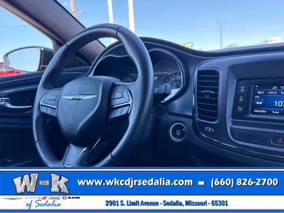 2015 Chrysler 200 S