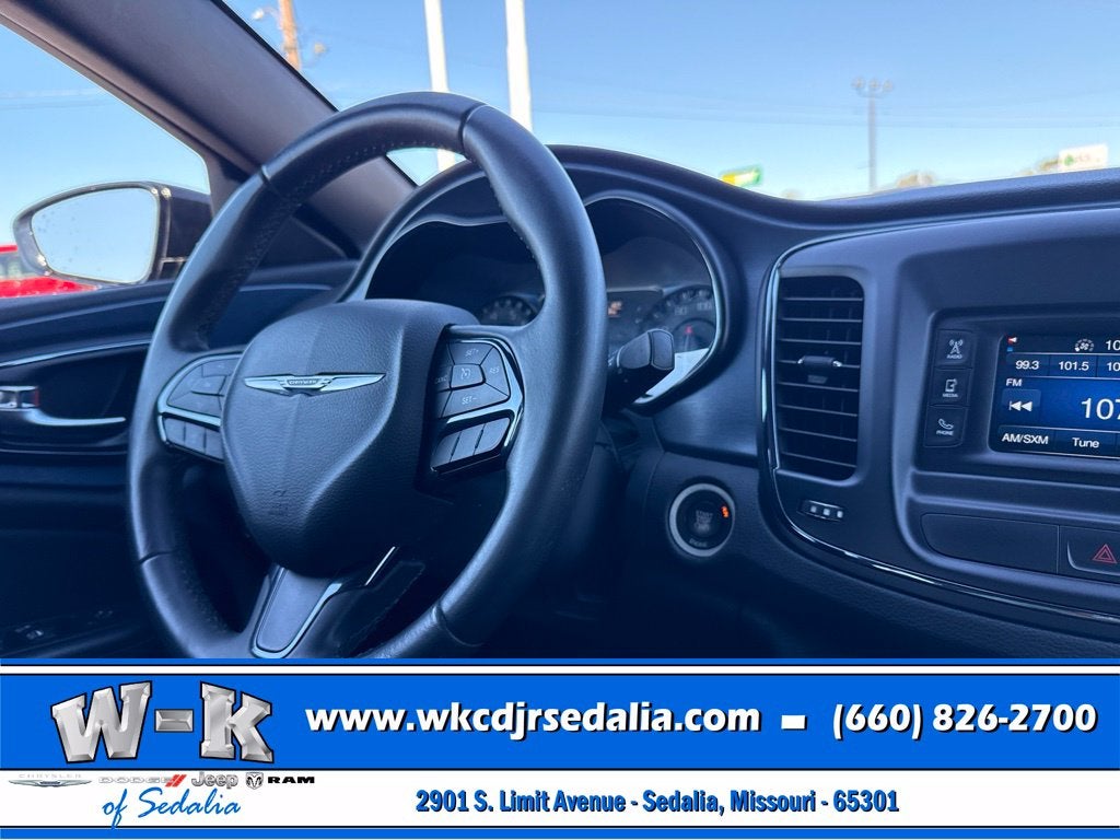 2015 Chrysler 200 S