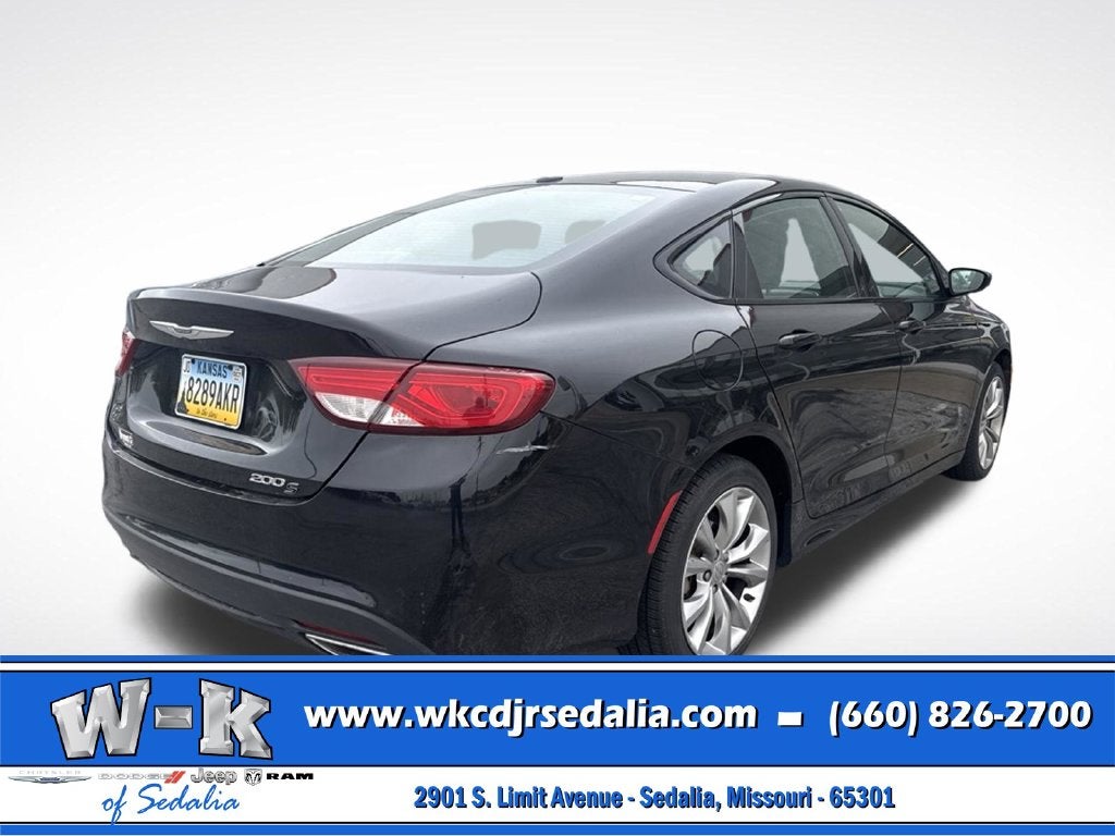 2015 Chrysler 200 S