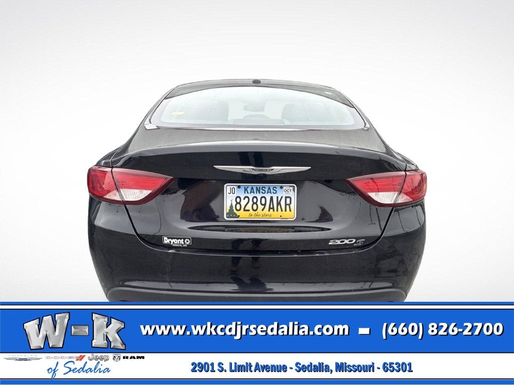 2015 Chrysler 200 S