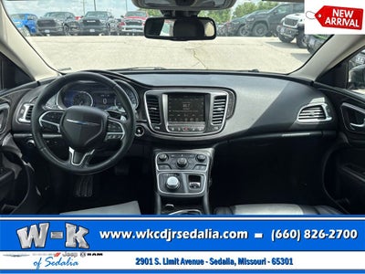 2016 Chrysler 200 C