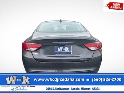 2016 Chrysler 200 C