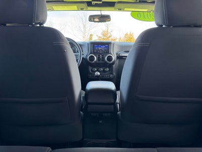 2016 Jeep Wrangler Unlimited Sahara
