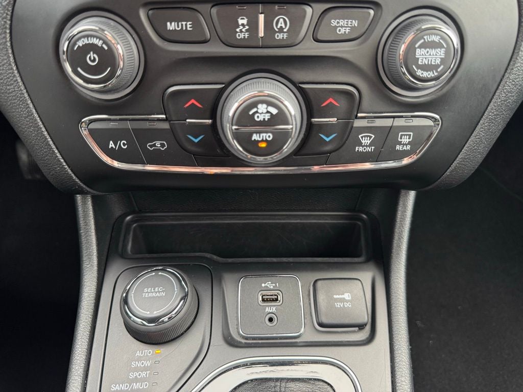 2023 Jeep Cherokee Altitude