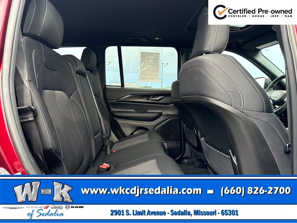 2024 Jeep Grand Cherokee Laredo X
