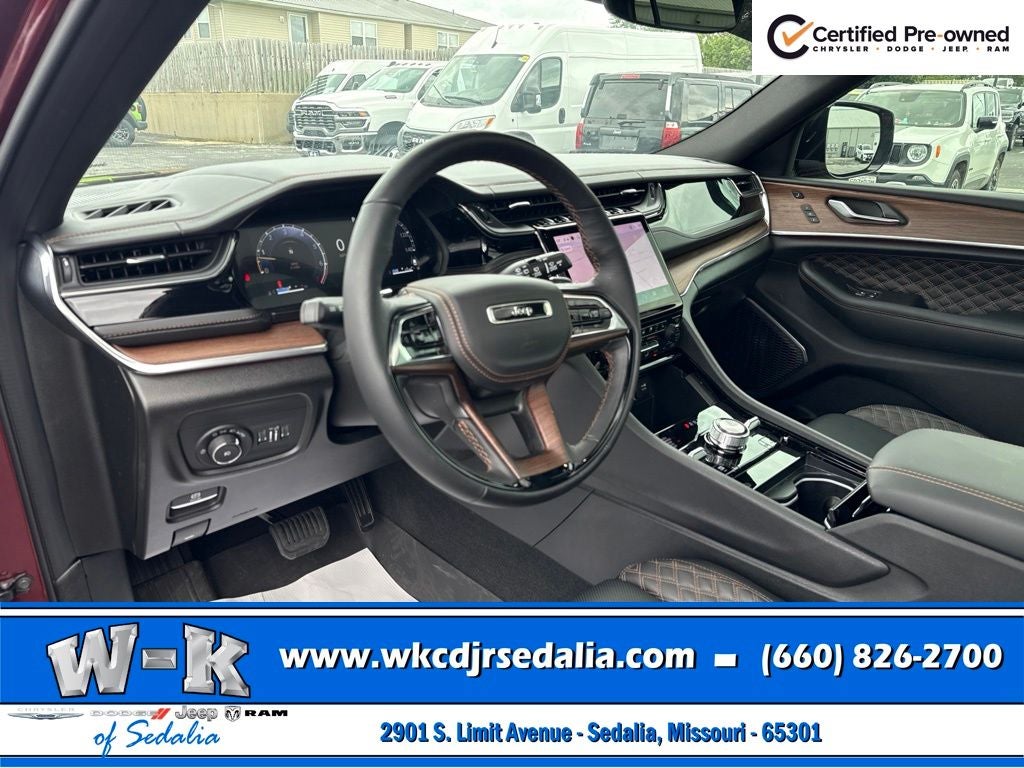 2025 Jeep Grand Cherokee Summit