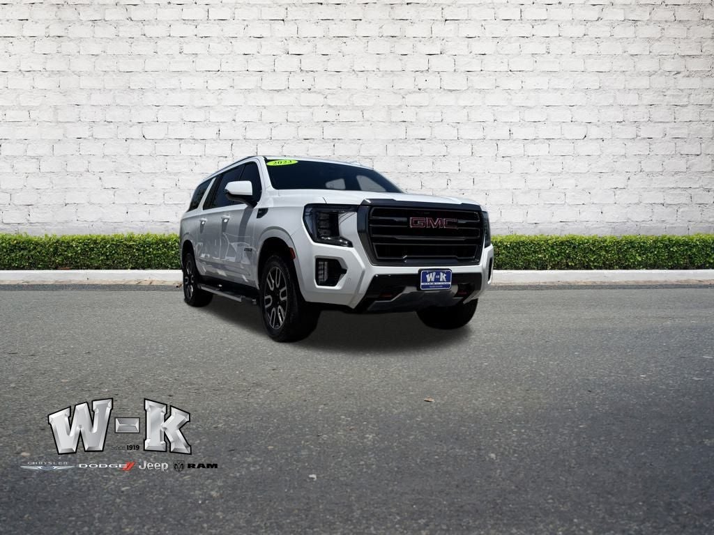 2023 GMC Yukon XL AT4