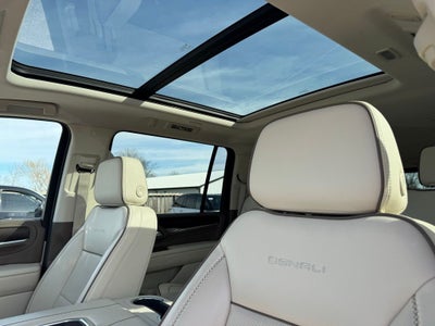 2023 GMC Yukon XL Denali