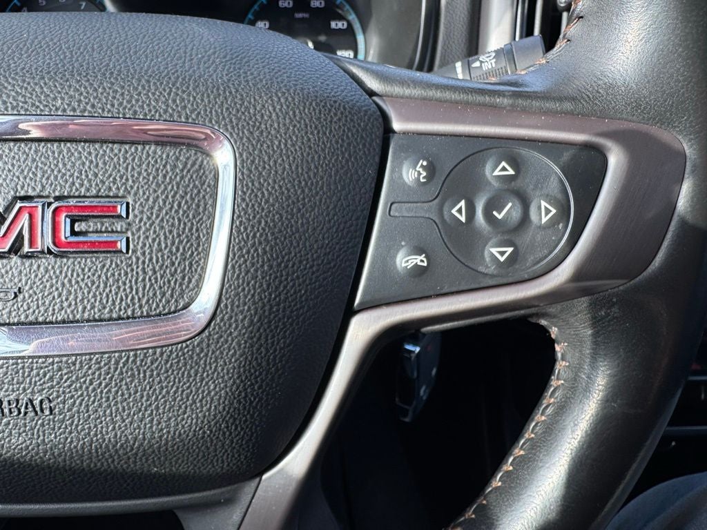 2022 GMC Canyon AT4 w/Leather