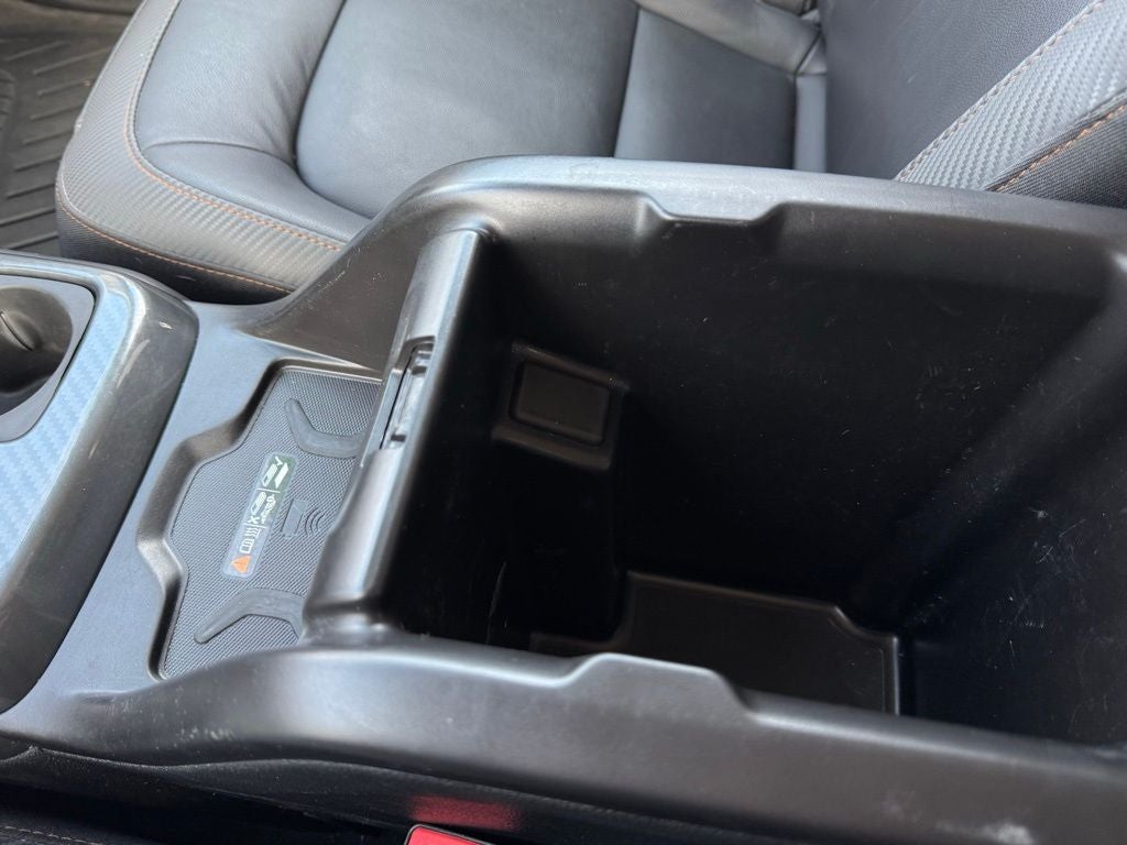 2022 GMC Canyon AT4 w/Leather