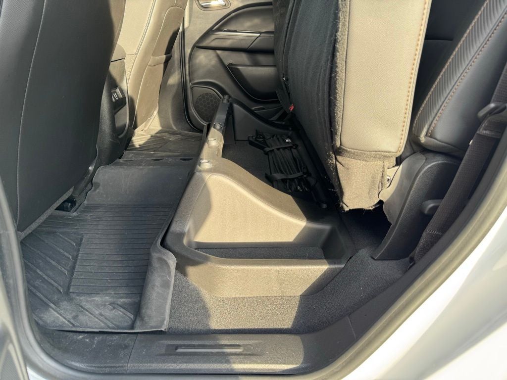 2022 GMC Canyon AT4 w/Leather