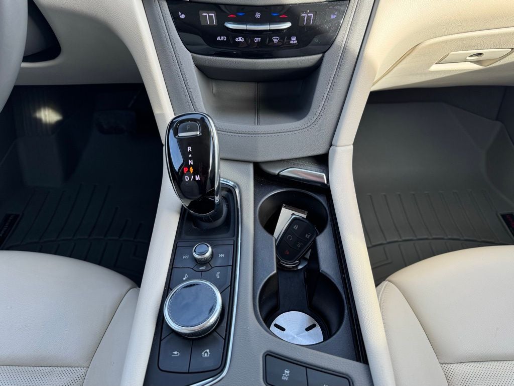 2020 Cadillac XT5 Premium Luxury