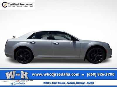 2023 Chrysler 300 Touring