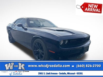 2017 Dodge Challenger SXT