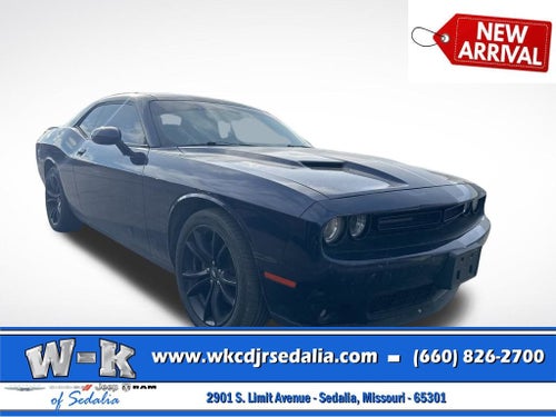 2017 Dodge Challenger SXT