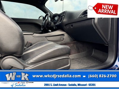 2017 Dodge Challenger SXT