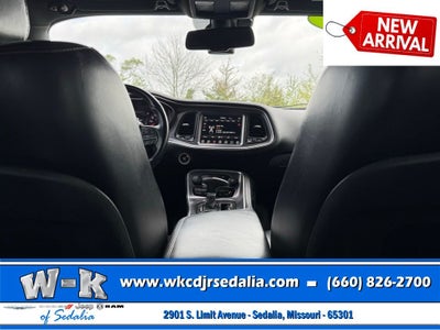 2017 Dodge Challenger SXT