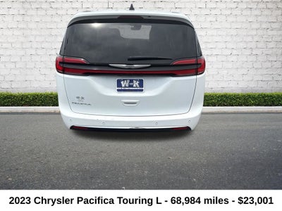 2023 Chrysler Pacifica Touring L