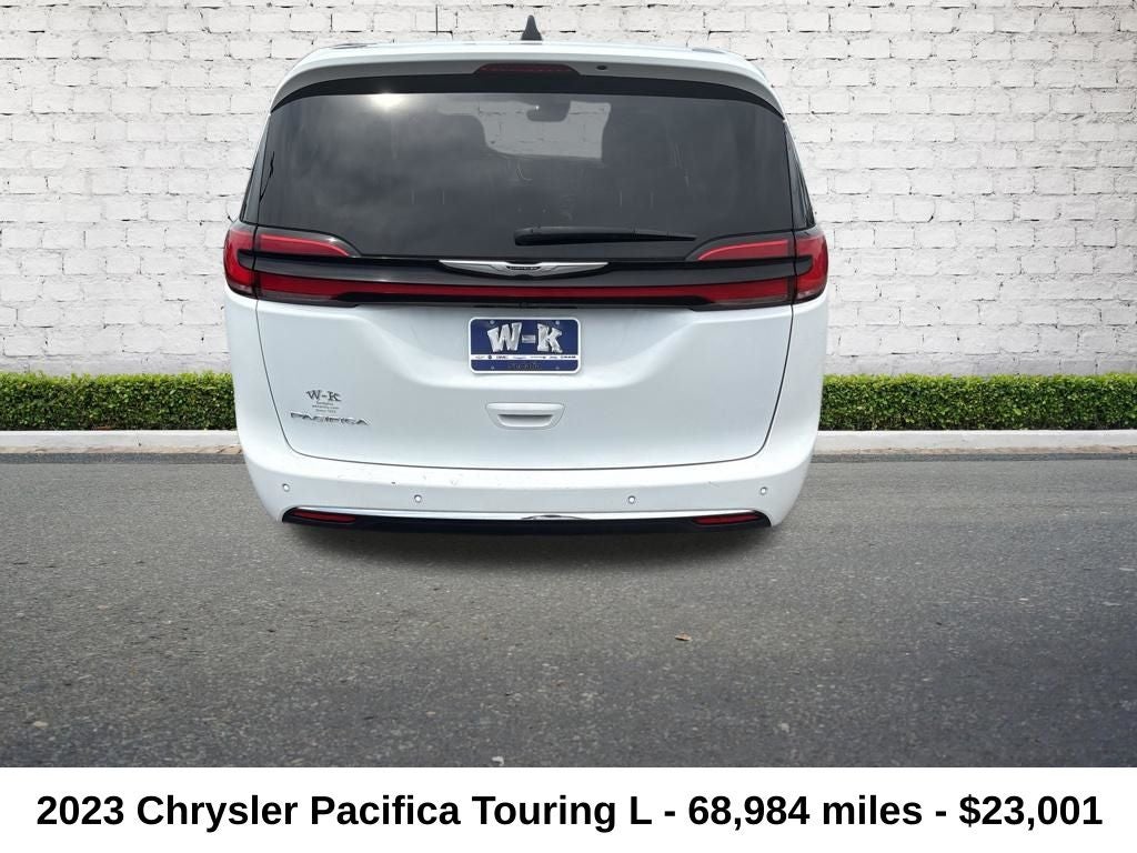 2023 Chrysler Pacifica Touring L