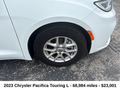 2023 Chrysler Pacifica Touring L