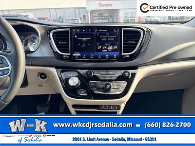 2023 Chrysler Pacifica Touring L