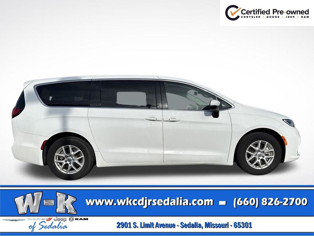 2023 Chrysler Pacifica Touring L